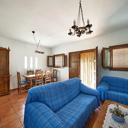 Sotillo E-6-9 Holiday home *